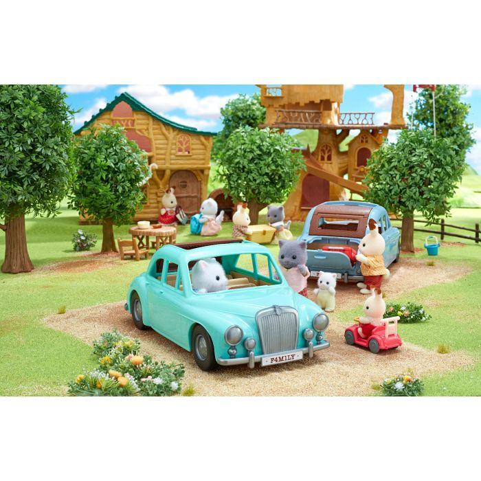 Thumbnail: Đồ Chơi Sylvanian Families Xe Hơi Gia Đình Xanh Lục Family Cruising Car (Green)