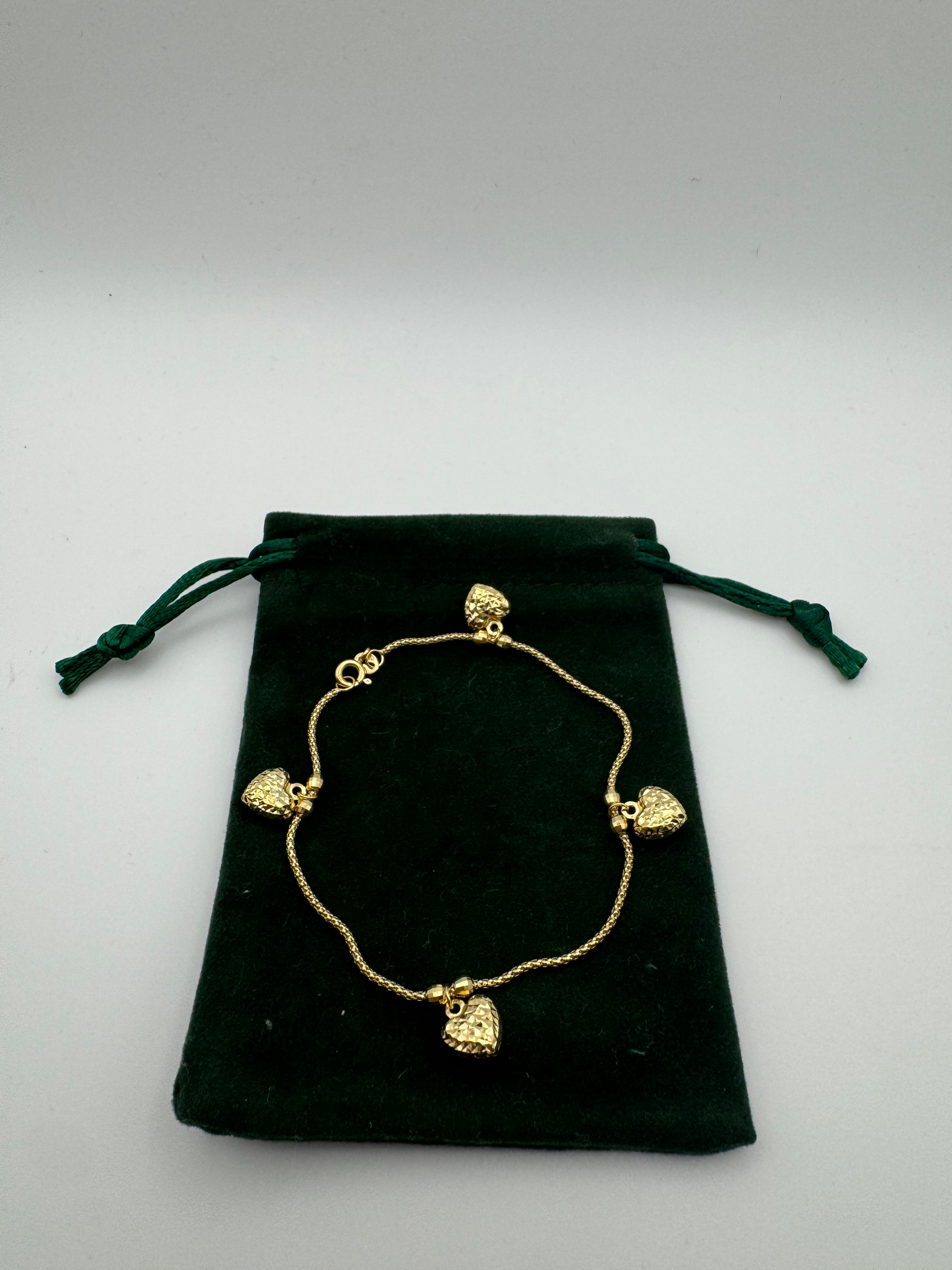 Charm Bracelet 18k (full heart)