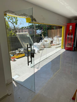 ויטרינות גלאס האוס (2)