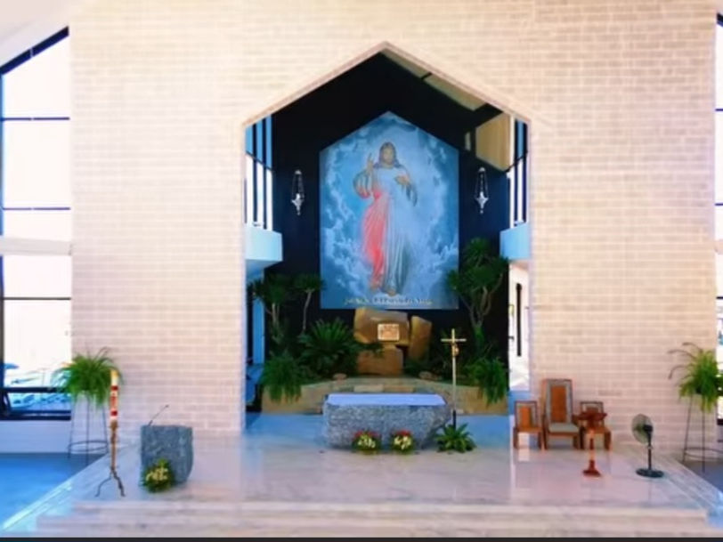 Thumbnail: Divine Mercy  Mosaic Image