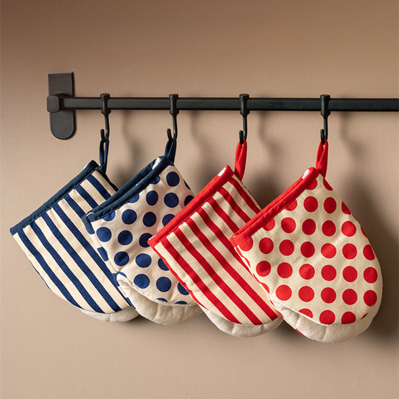 Style Polka Dot Heat-Resistant Oven Mitts for Home Use,Japanese Microwave Safe G