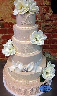 Cream wedding cake
