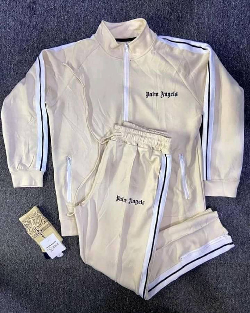 SPORTS SUITS