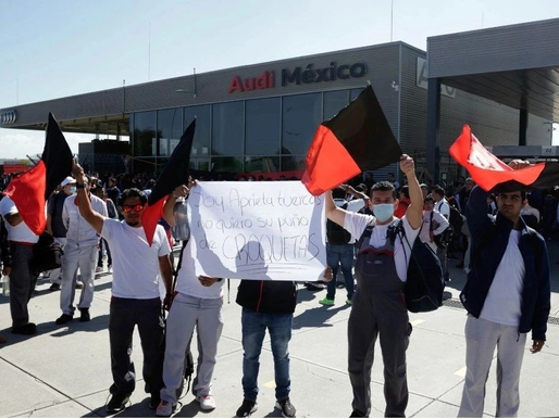 A los trabajadores mexicanos de la industria automotriz