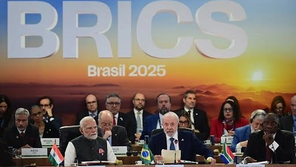 Cierra cumbre de BRICS con llamado a movilizar recursos para salud y contra cambio climático
