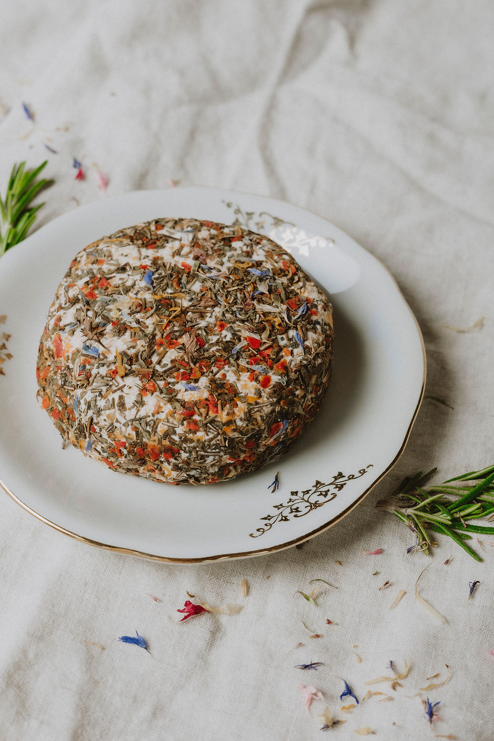 Reblochon affiné aux fleurs