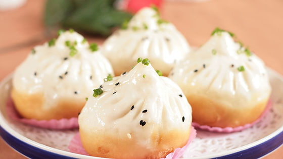 D10. Shanghai Xiao long bao, au porc et grillés ( 4 pcs )