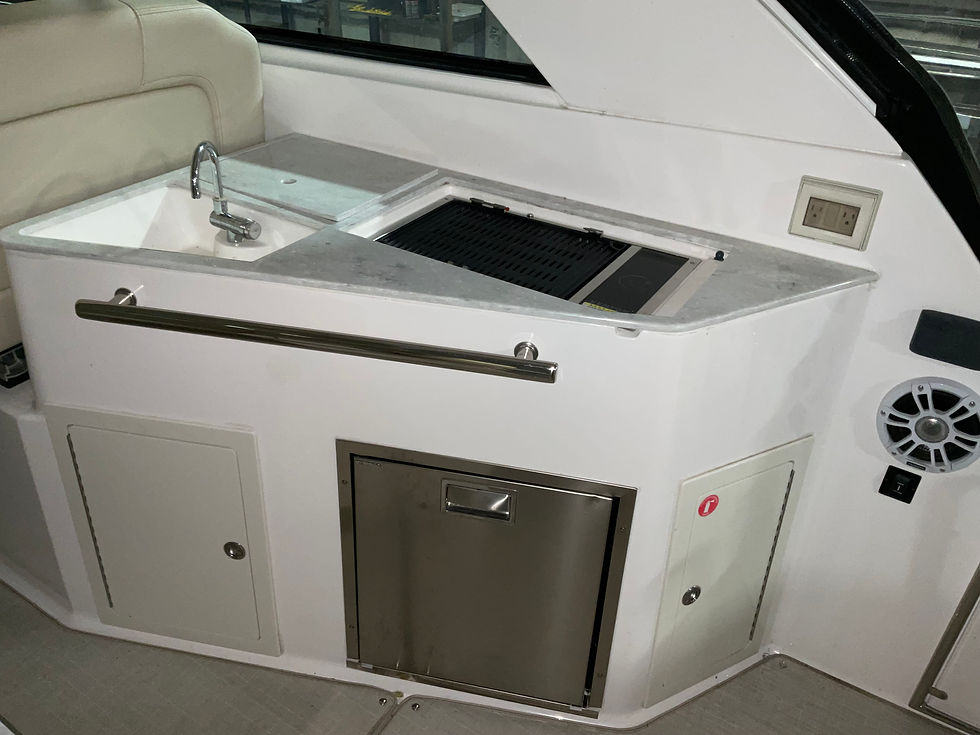 Miniature : Regal Sport Coupe 35 2020  Remorque inclus