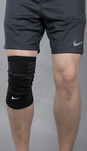 nike advantage knee sleeve