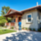 exterior RENOVATIONS house con gente reparandolo.jpg