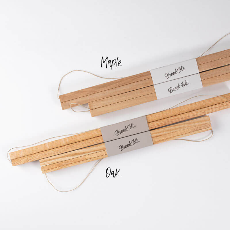 Thumbnail: Art Print Hanger Set in Oak (15”)