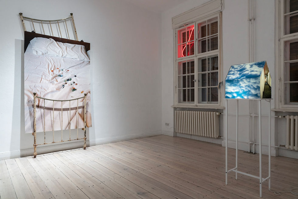 ABWESENHEIT exposição comemorativa de CHEMA ALVARGONZALEZ