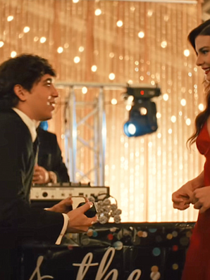 Agustina Palma Assume o Centro do Palco no Novo Videoclipe de Bad Bunny, "No me quiero casar"