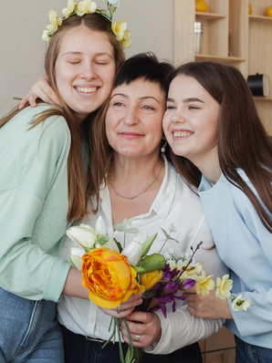 Comportamento do consumidor próximo ao Dia das Mães mostra que a preferência por compras via dispositivo móvel continua em alta