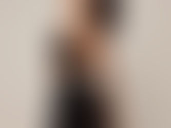 MARIA CAROL REBELLO FALA SOBRE CARREIRA E NOVOS PROJETOS EM ENTREVISTA