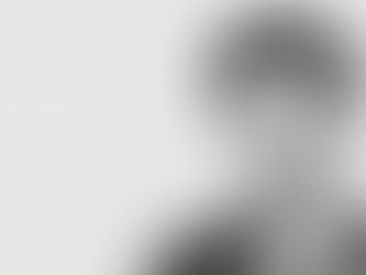 Ator João Côrtes celebra segunda temporada  de  "Encantado's"  que chega à Globo