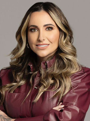 Carolina Diniz, a "Teacher dos Famosos", destaca compromisso com a igualdade de gênero: "75% do quadro da empresa é composto por mulheres"