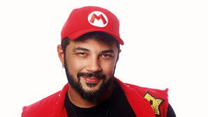 Raphael Rossatto a voz do Mário no Brasil