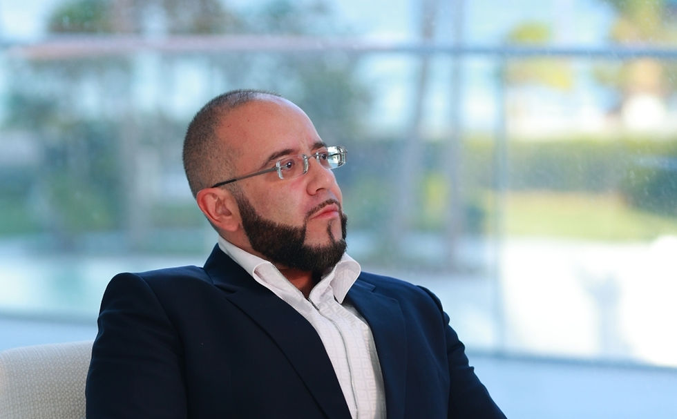 Roman Shakal: O Homem Poderoso que Inspira Empreendedores com seus Investimentos Financeiros