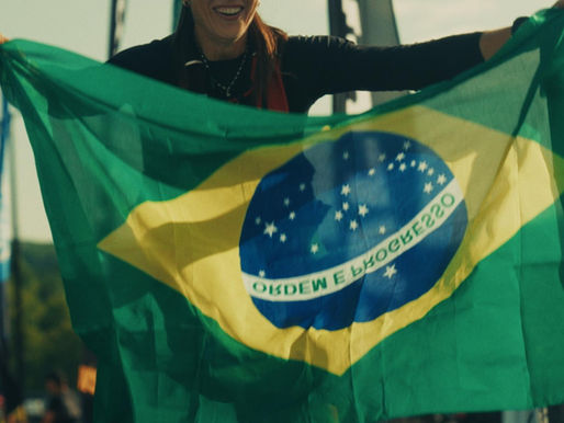 BRUNA IANHEZ FAZ HISTÓRIA AO SE TORNAR A PRIMEIRA BRASILEIRA A CONCLUIR A ULTRAMARATONA DE 135 KM DA QUÉBEC MEGA TRAIL