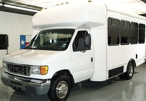 22 Passenger PartyBus
