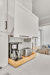 23-web-or-mls-2004 Valleybrook Dr-23.jpg