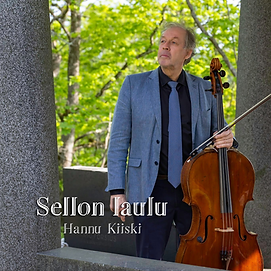 Sellon laulu -kansikuvassa Hannu Kiiski itse sellonsa kanssa Hiidenheimon mausoleumin edessä Vihdissä