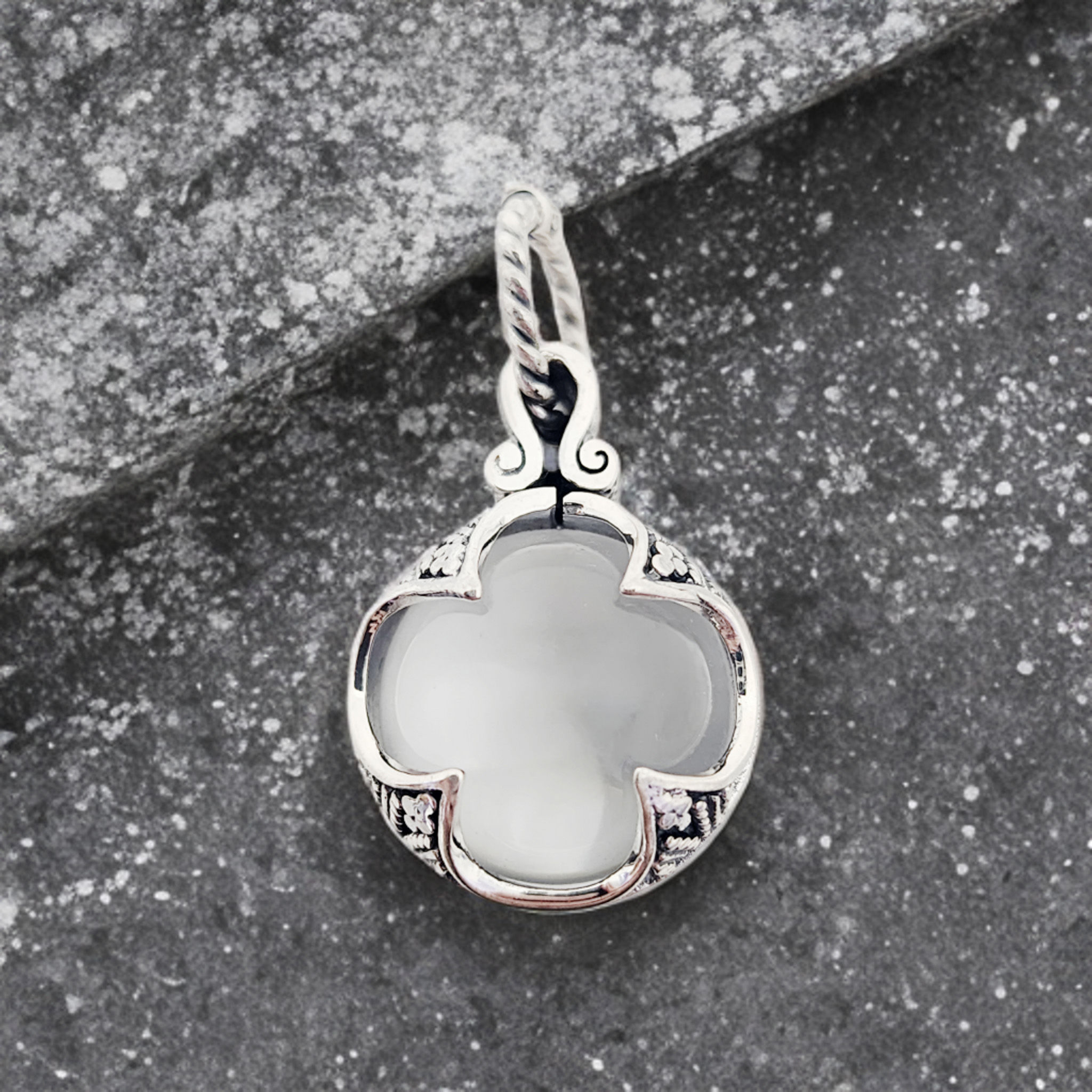 Crystal Quartz Pendant .925 Silver (CB2)