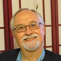 Dr Van Warren.jpg