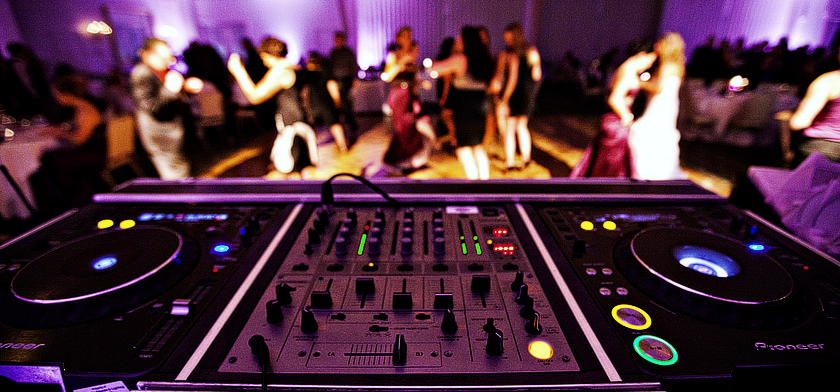 San Diego Dj Entertainment Lighting Weddings And Special