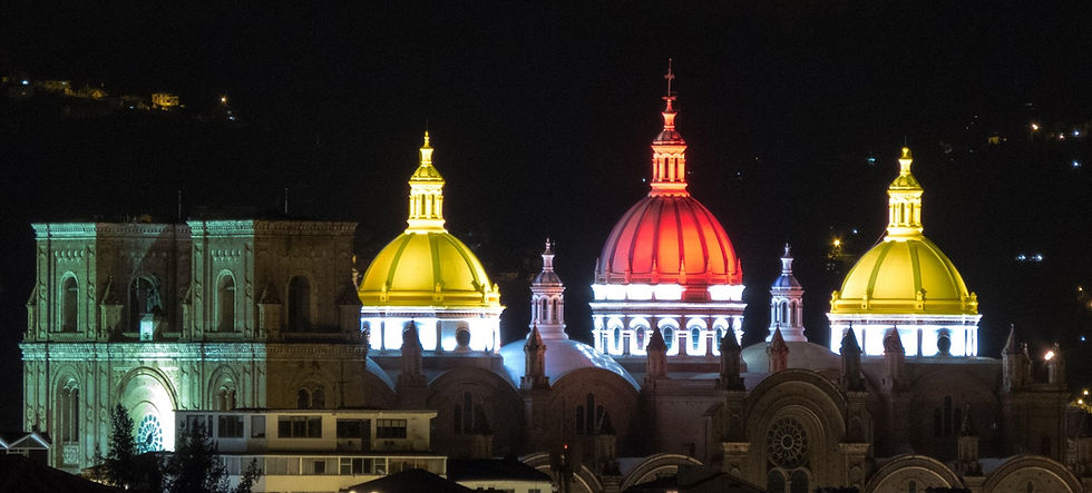 cuenca_cupulas_bandera_noct_sf