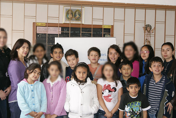 niñas 2.jpg