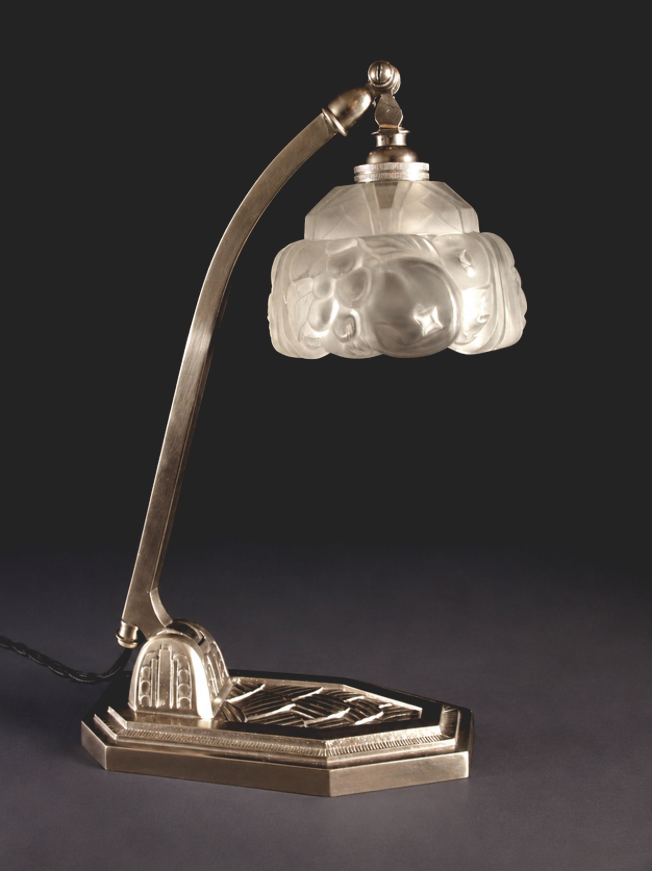 Lampe de bureau Art déco en bronze nickelé attribuée à Adolphe Bloch avec coupelle EJG, 1930