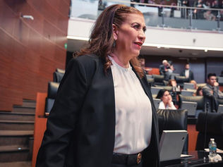 Movilidad sin planeación agrava la crisis de transporte en Nuevo León.