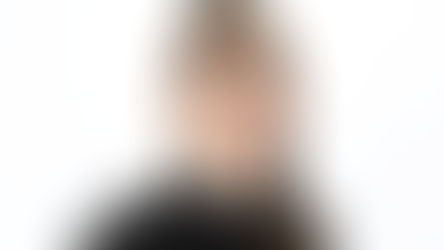 Herzlichen Glückwunsch zur bestandenen Abschlussprüfung Lee Ann! Wir wünschen dir viel Erfolg und Freude auf deinem weiteren beruflichen und persönlichen Weg.