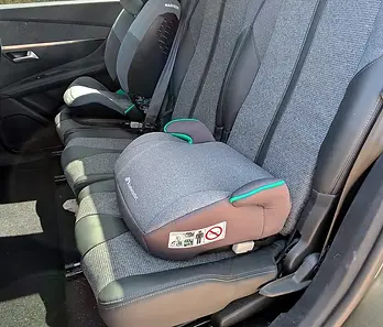 Bebeconfort Manga auto zitverhoger in peugeot 5008 - 850px.webp