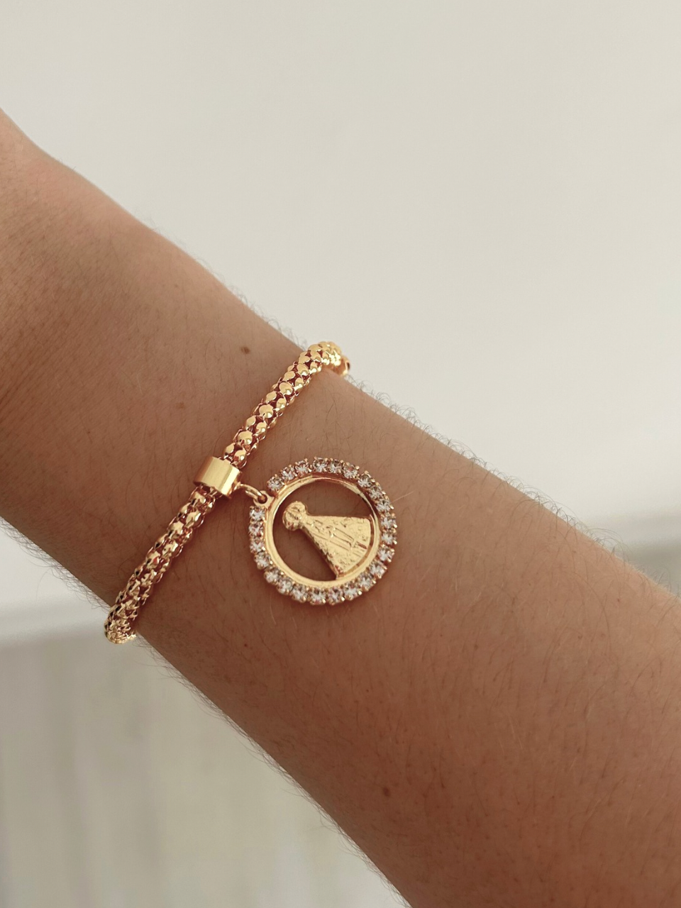 Miniatura: Pulseira nossa senhora dourado com strass