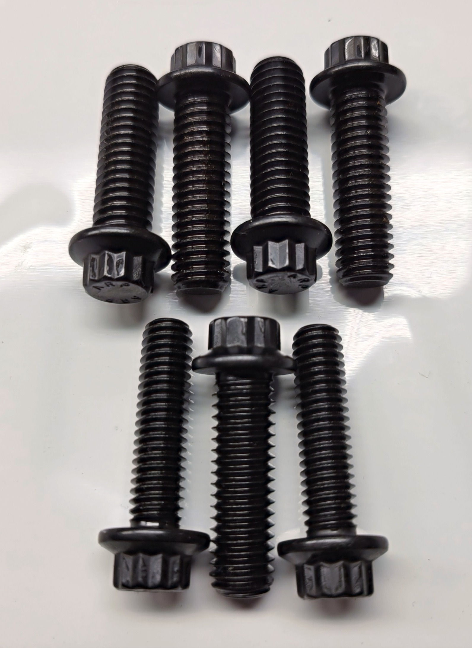 RE/RH Extension Housing Bolt Kit