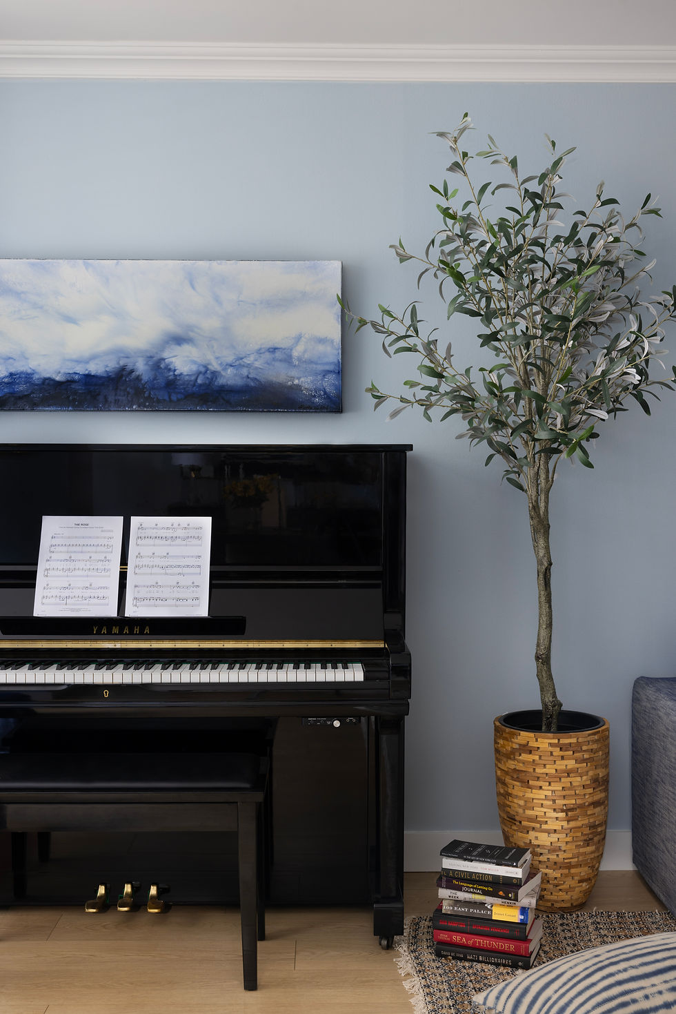 Serene music space off of Central Park