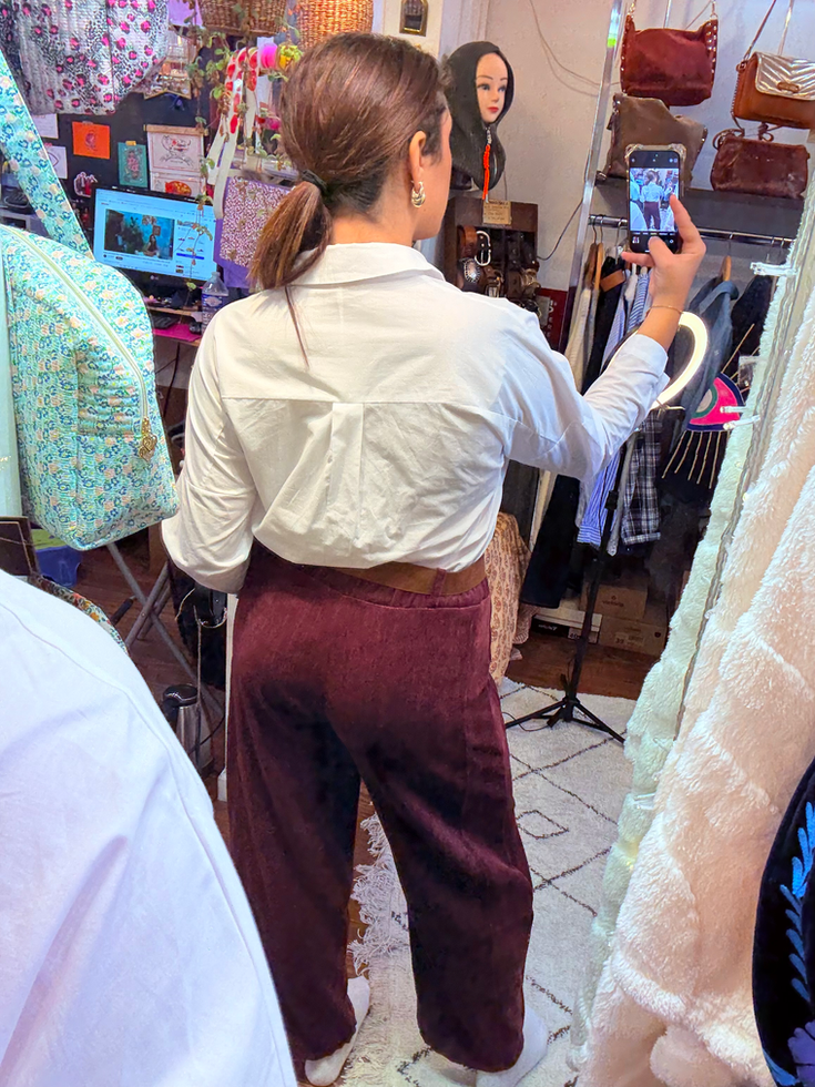 Pantalon en velours pourpre