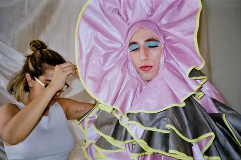 great-expectations_fashion-editorial_production-assistant_set-design-assistant_fitting-scene_costume-adjustment