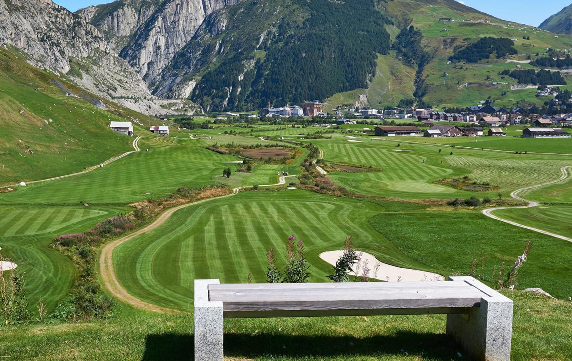 Golfreise ved Andermatt Swiss Alps Golf Course, Andermatt