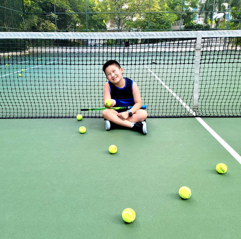 iconic-tennis-kids-tennis-coaching-lessons-singapore.jpeg