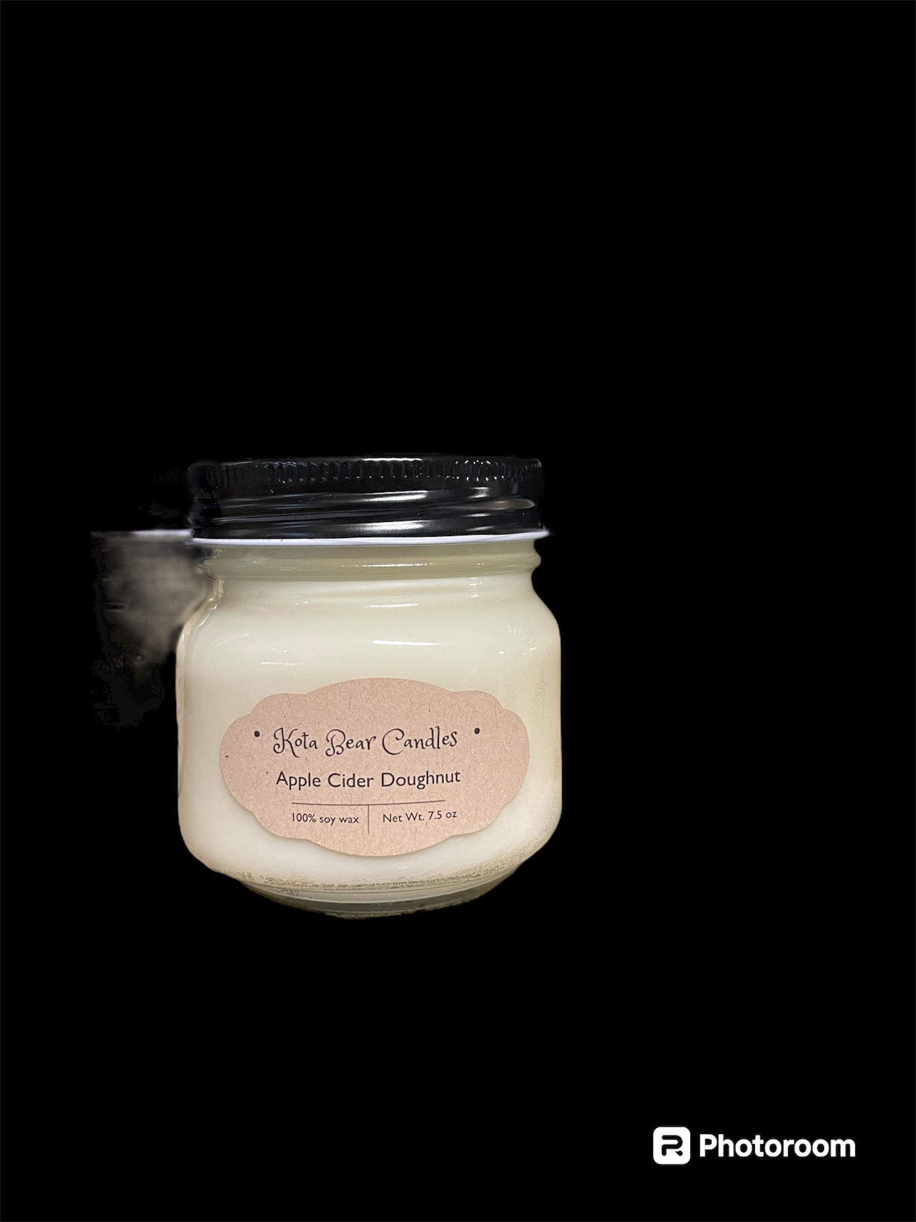 Apple Cider Donut 7.5 oz scented candle