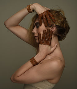 Sabiha tan gloves, Leeanne bracelet