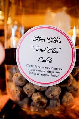 honoring a loved one at your wedding: sharing a family recipe | InkedWeddings.com