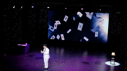 YASH MY GOSH - Master Mentalist & Comedy Magician performing Magic Shows on Holland America Line in Australia & New Zealand - Guest Entertainer for Luxury Cruise Ships