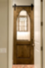 CUSTOM BUTLER'S PANTRY