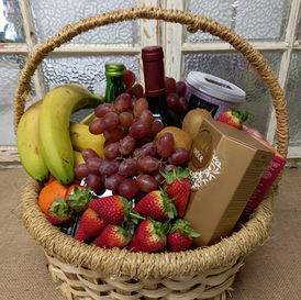 Snack basket, luxury snack basket, fruit basket, fresh fruit basket, snack hamper, gift hamper, birthday hamper, sympathy hamper, get well hamper, anniversary hamper