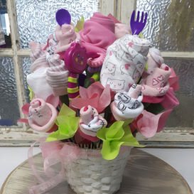 baby hamper, baby clothes, baby accessories, baby girl hamper, baby boy hamper, welcome baby hamper, welcome baby gift